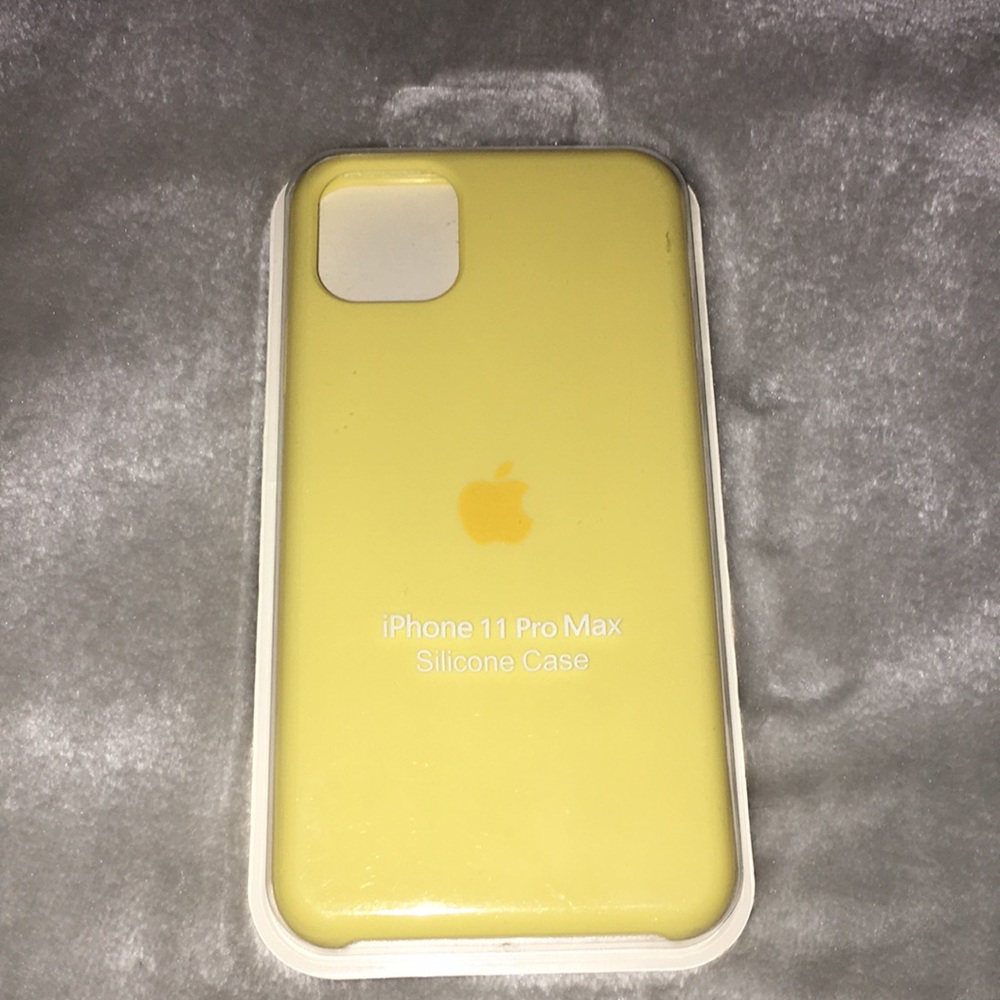 apple iphone 11 pro max case:)